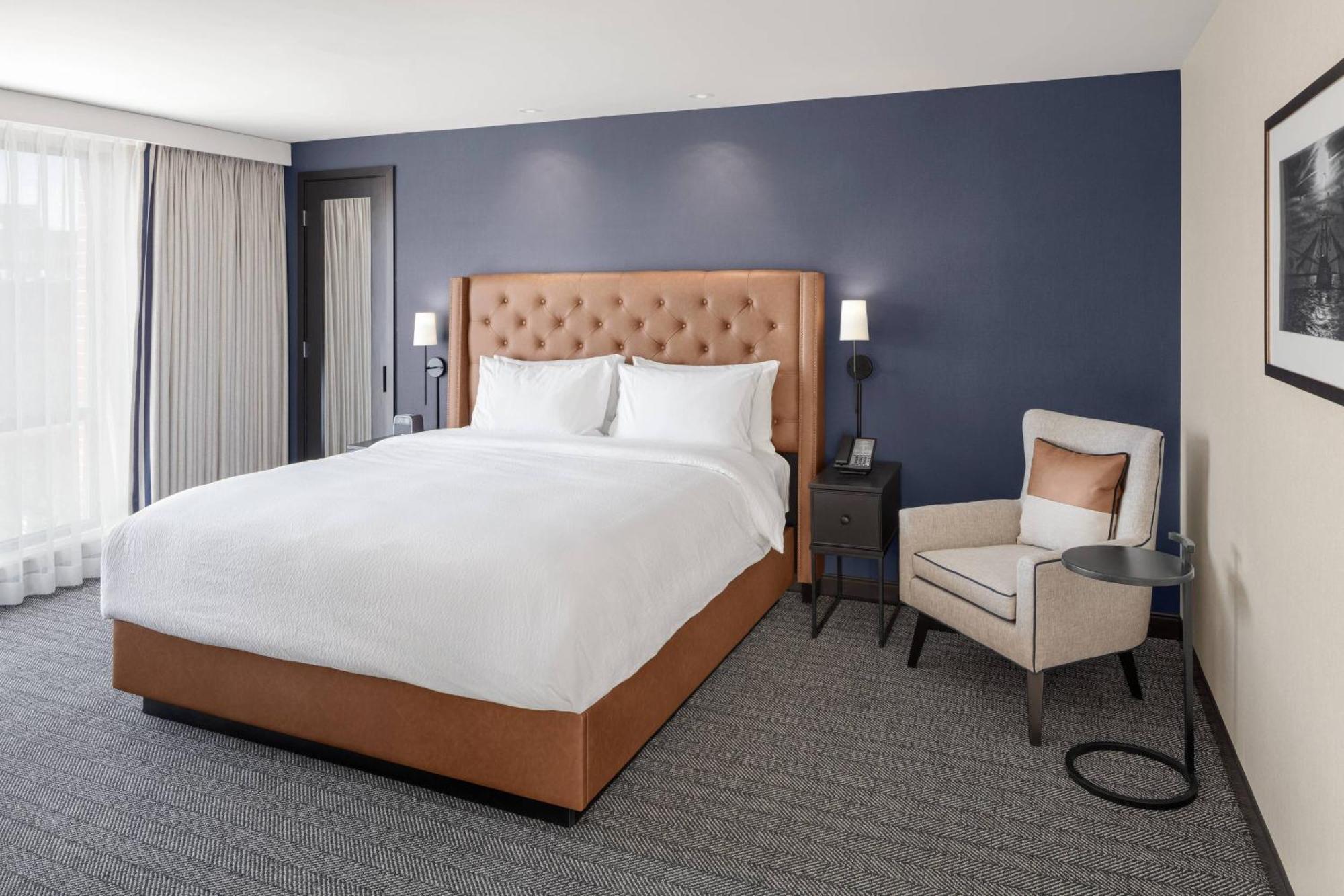 Courtyard By Marriott Portland Downtown/Waterfront Exterior foto