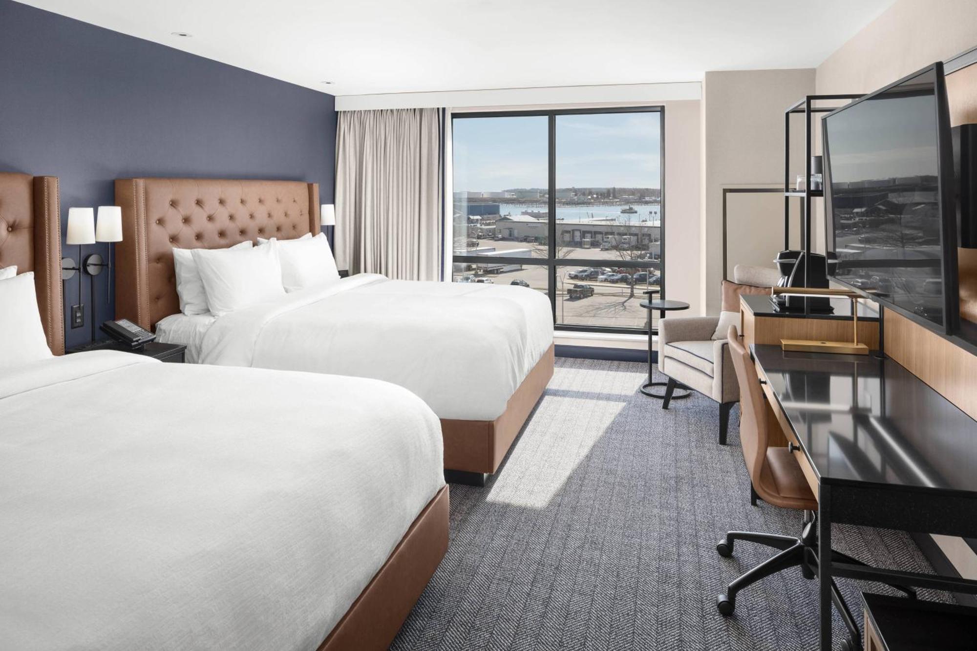 Courtyard By Marriott Portland Downtown/Waterfront Exterior foto