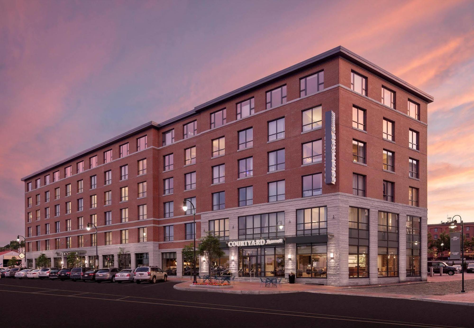 Courtyard By Marriott Portland Downtown/Waterfront Exterior foto